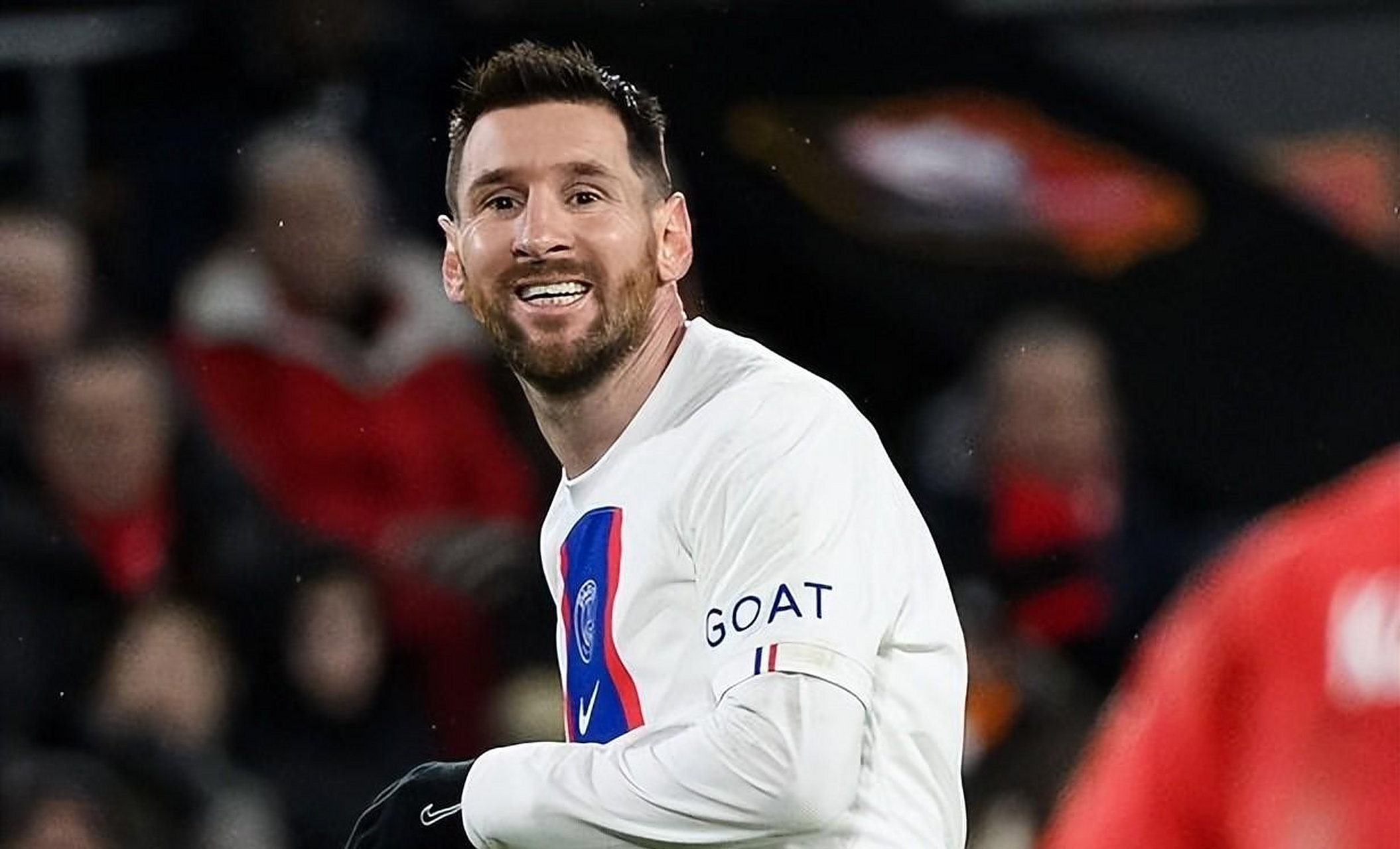 开云体育官网-Ming遭遇七持续失利，巴黎圣日耳曼教练压力巨大！引发球迷热议(巴黎圣日耳曼球队教练是谁)