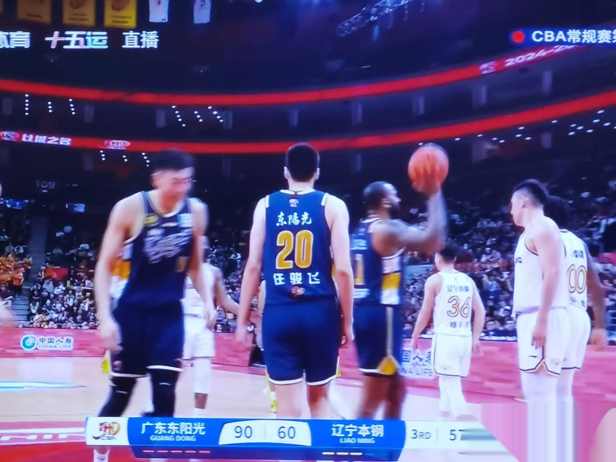 开云体育官网-关于篮球杯赛掀起高潮，三湘白虎队读秒扳平嵩山天狼队，高压逼抢奏功——二次进攻频频奏效的信息