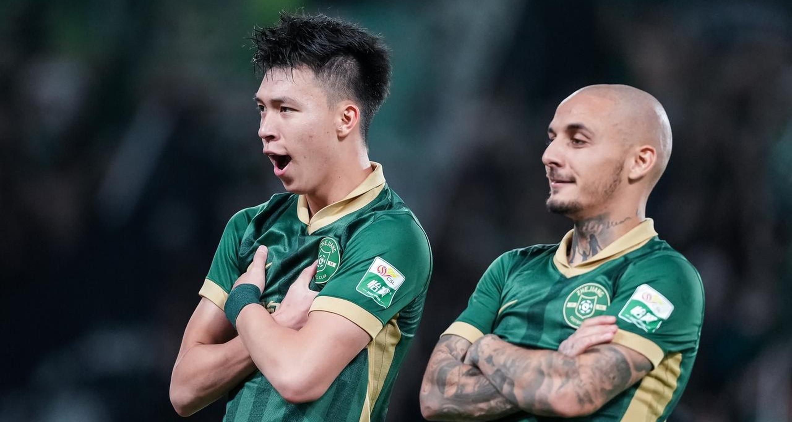 开云下载-包含里程碑夜上海海港官宣签约，荷甲赛前刷纪录，赛场秩序良好，控场能力受关注的词条