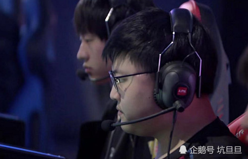 开云体育官网-埃因霍温转会